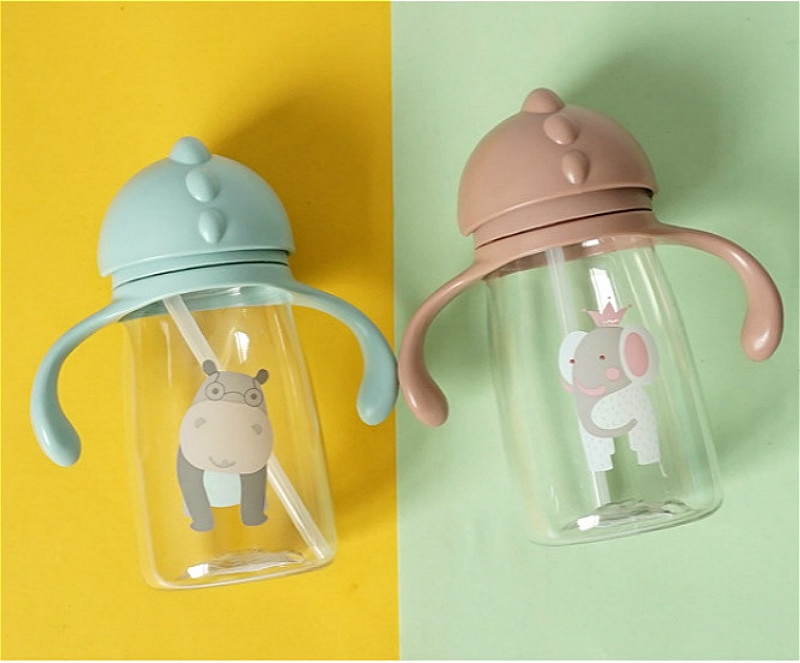 Kids Children Cartoon Animal School Drinking Water Straw Bottle Gravity Ball Straw Baby Cup with Shoulder Strap Water Bottle