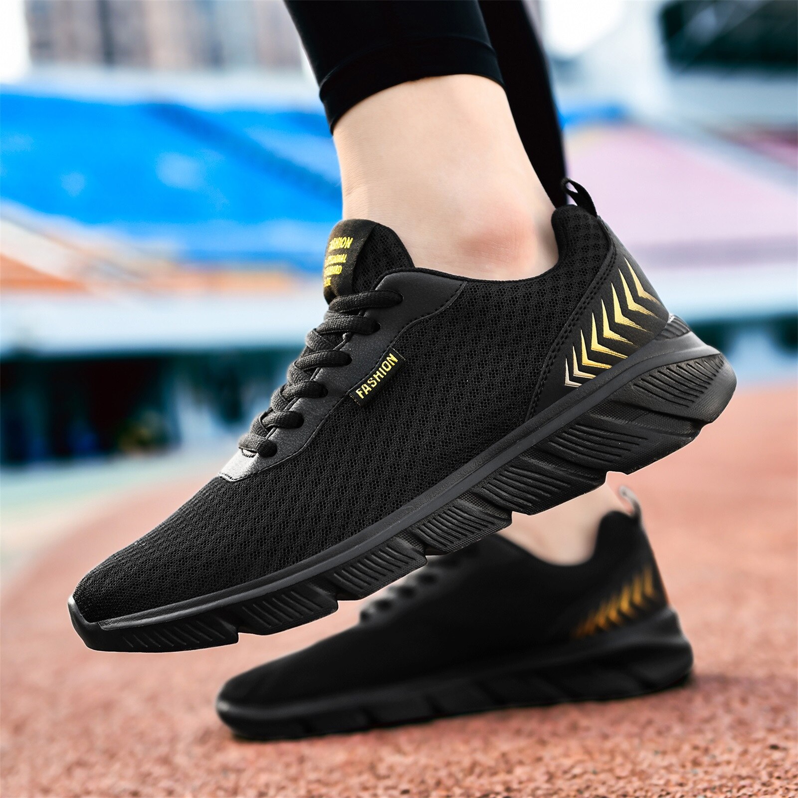 Men Running Shoes Outdoor Hiking Sports Sneakers Breathable Comfortable Athletic Training Footwear Male Lace Up Light Sneaker